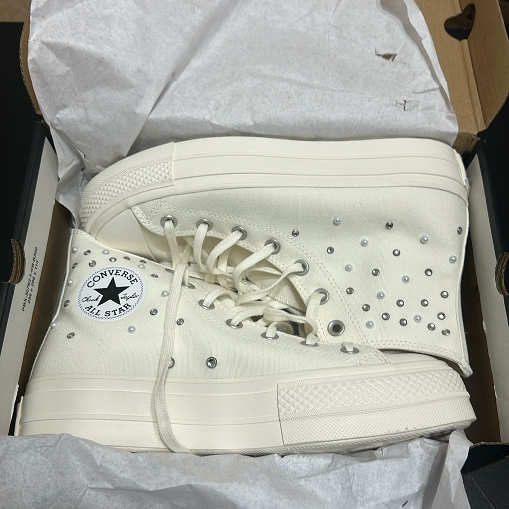 NIB! Converse platform hi top White with pearls and rhinestones. Size 9 Women